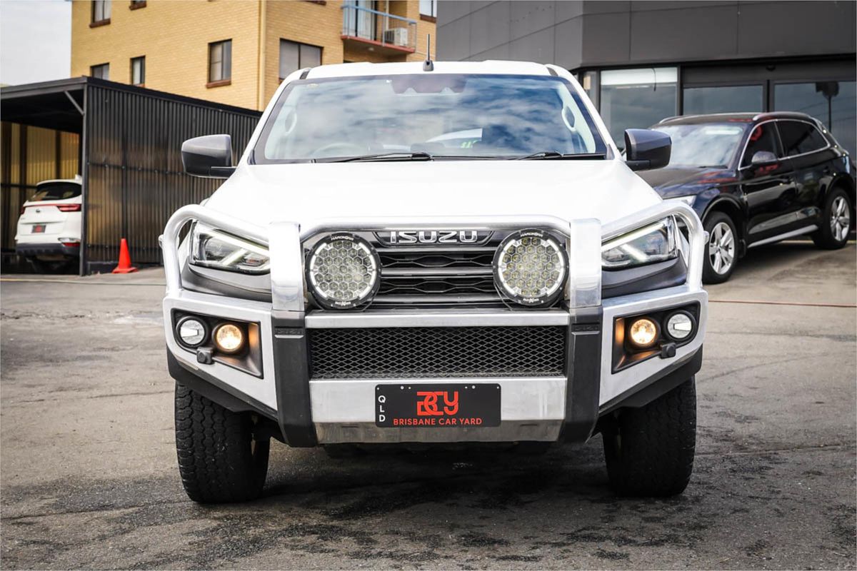 2021 Isuzu MU-X LS-M