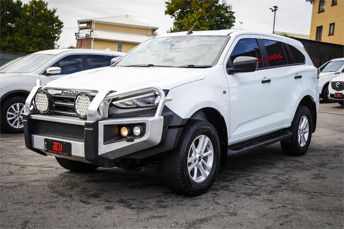 2021 Isuzu MU-X LS-M