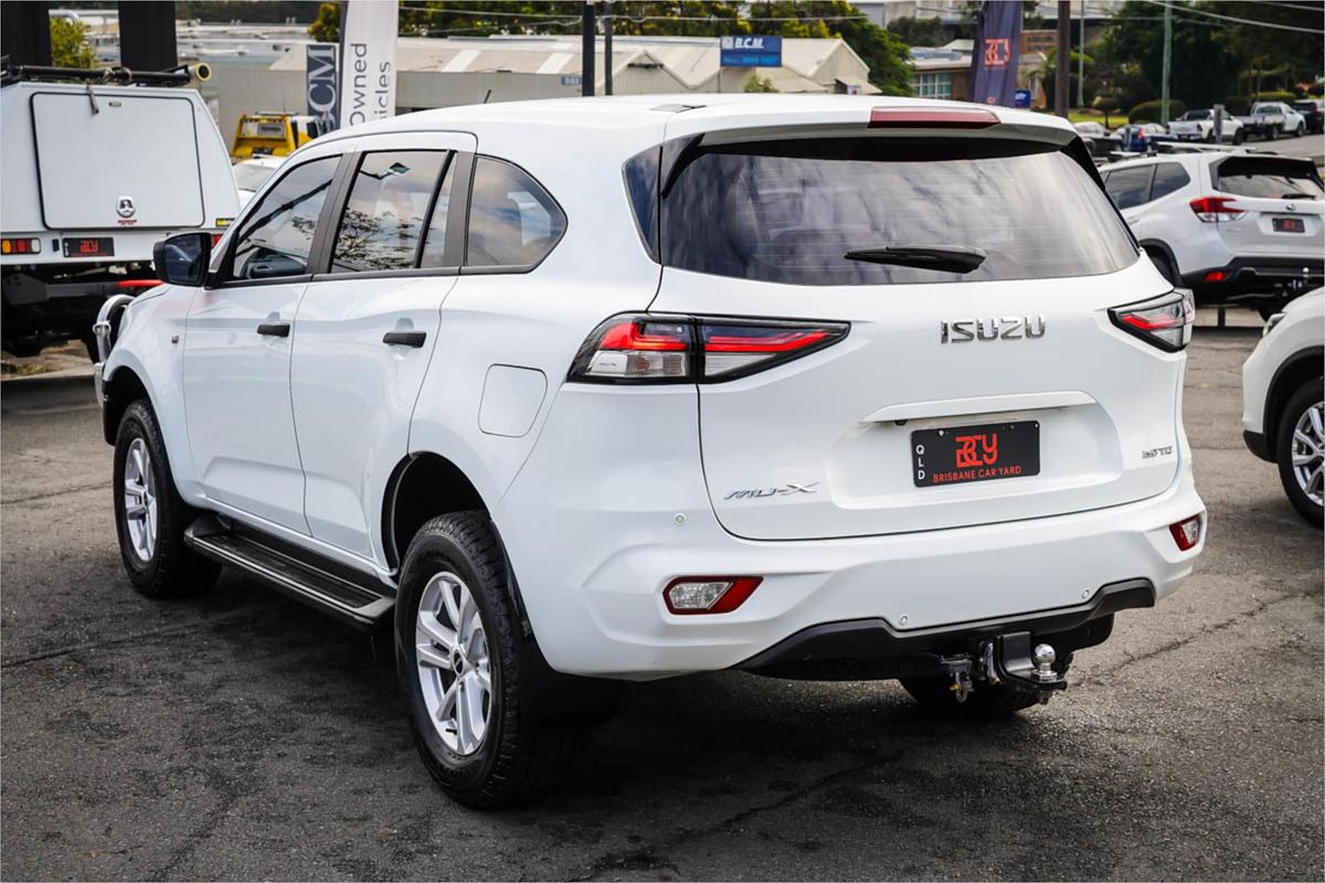 2021 Isuzu MU-X LS-M