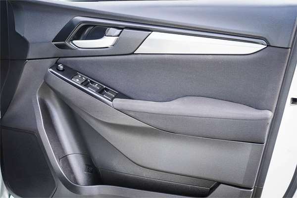 2021 Isuzu MU-X LS-M