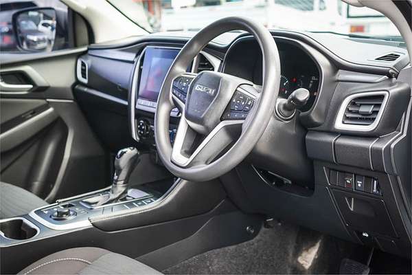 2021 Isuzu MU-X LS-M