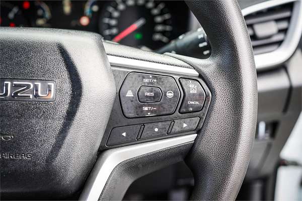 2021 Isuzu MU-X LS-M