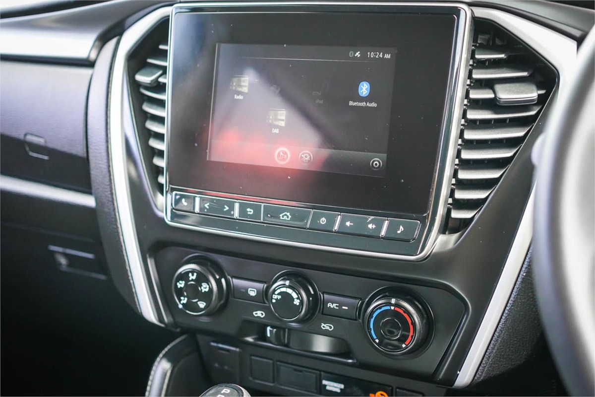 2021 Isuzu MU-X LS-M