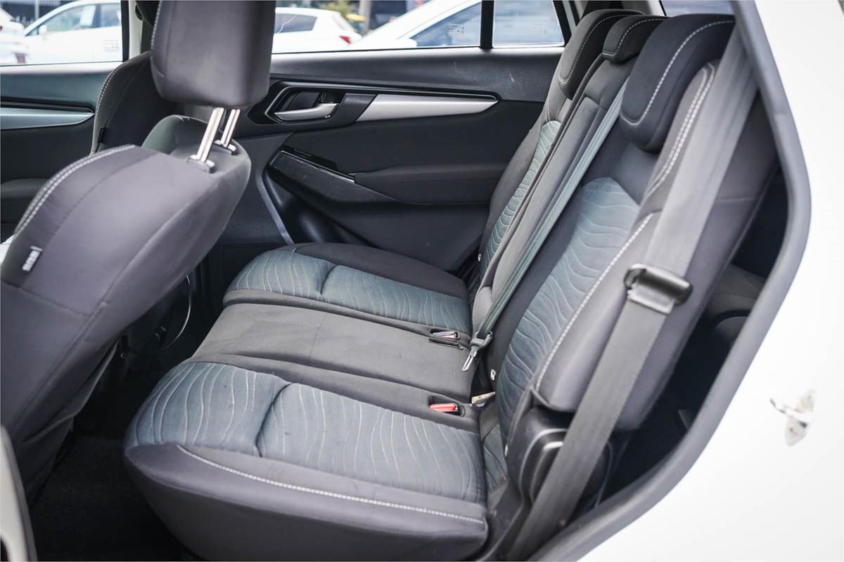 2021 Isuzu MU-X LS-M