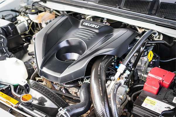 2021 Isuzu MU-X LS-M