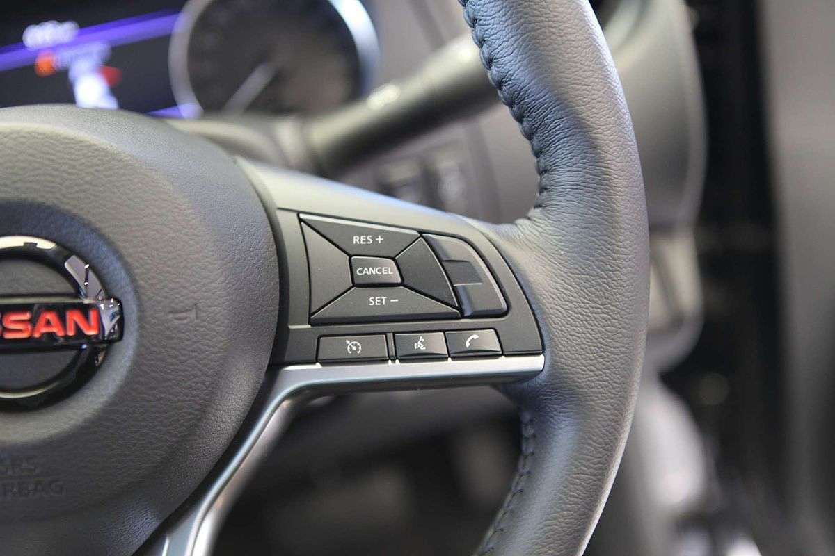 2025 Nissan Navara PRO-4X Warrior D23 4X4