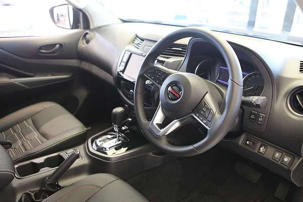 2025 Nissan Navara PRO-4X Warrior D23 4X4