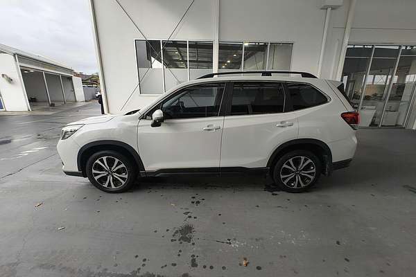 2020 Subaru Forester 2.5i Premium S5