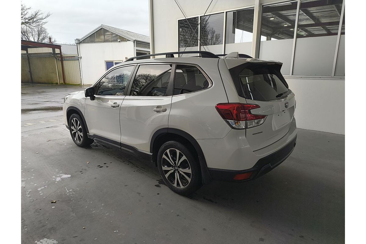 2020 Subaru Forester 2.5i Premium S5