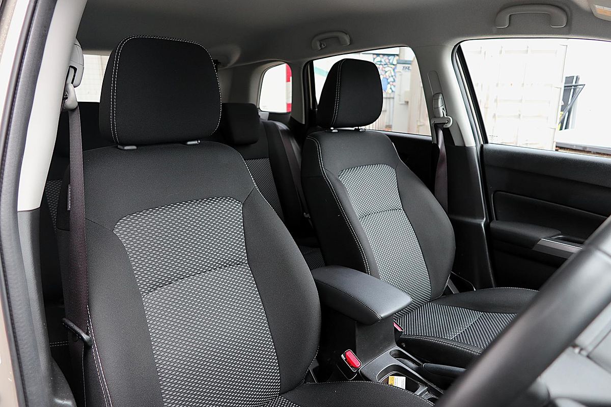 2023 Suzuki Vitara LY Series II