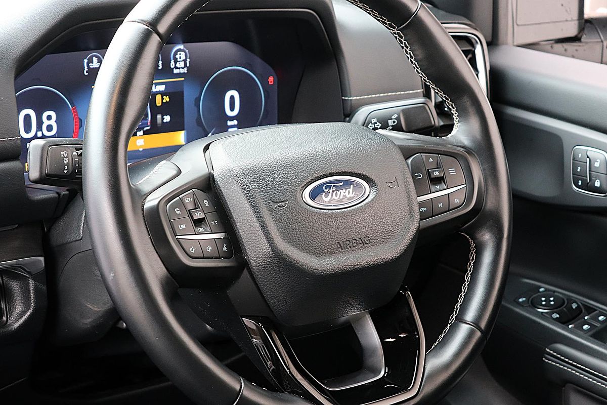 2024 Ford Ranger Platinum 4X4 3.0L