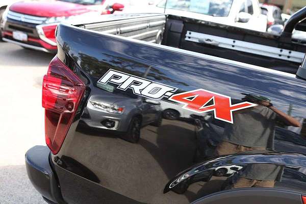 2025 Nissan Navara PRO-4X D23 4X4