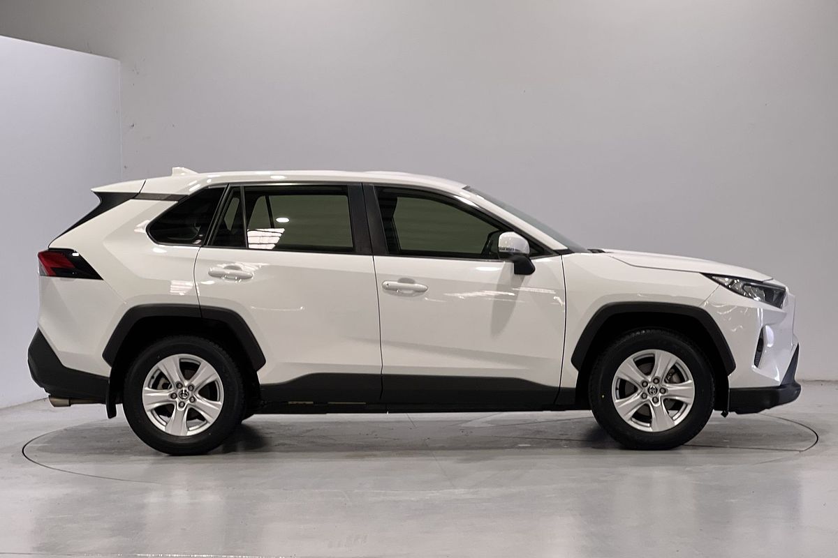 2020 Toyota RAV4 GX MXAA52R