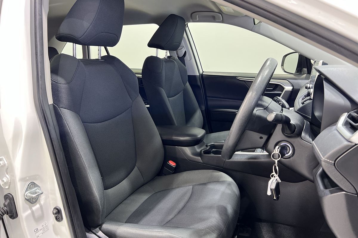 2020 Toyota RAV4 GX MXAA52R