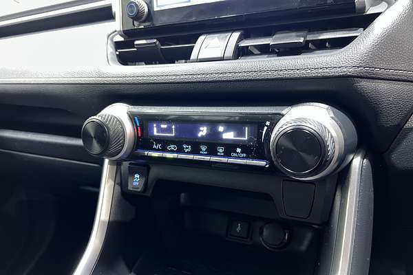 2020 Toyota RAV4 GX MXAA52R