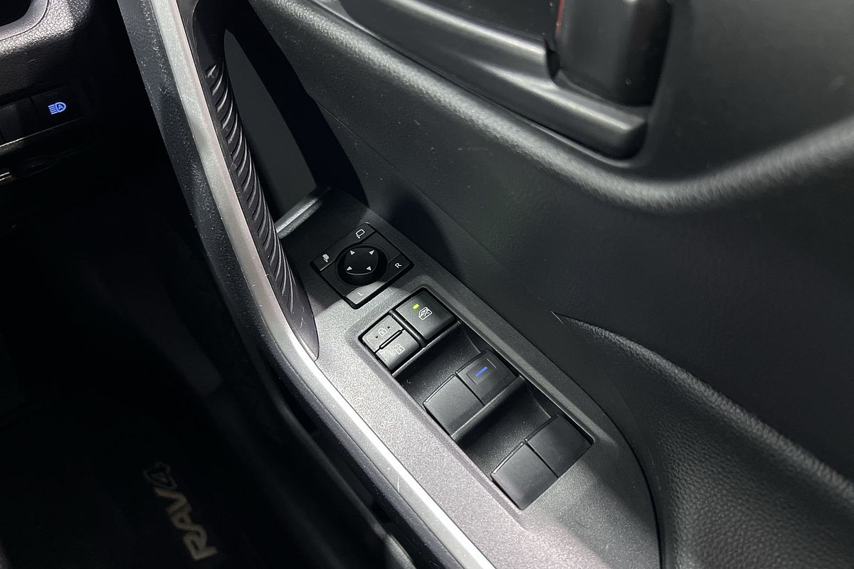 2020 Toyota RAV4 GX MXAA52R