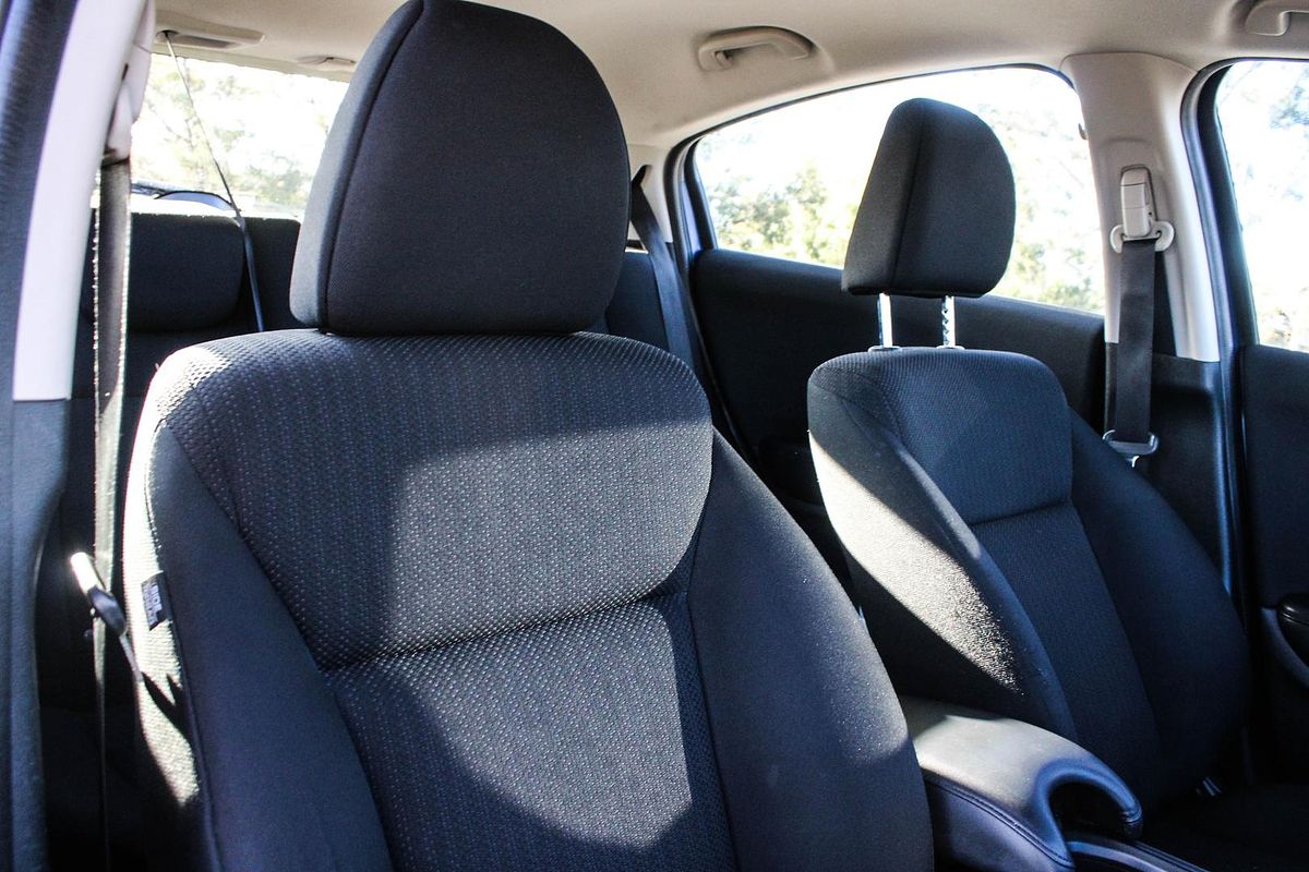 2015 Honda HR-V VTi