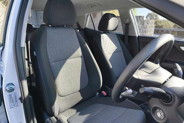 2024 Kia Stonic S YB