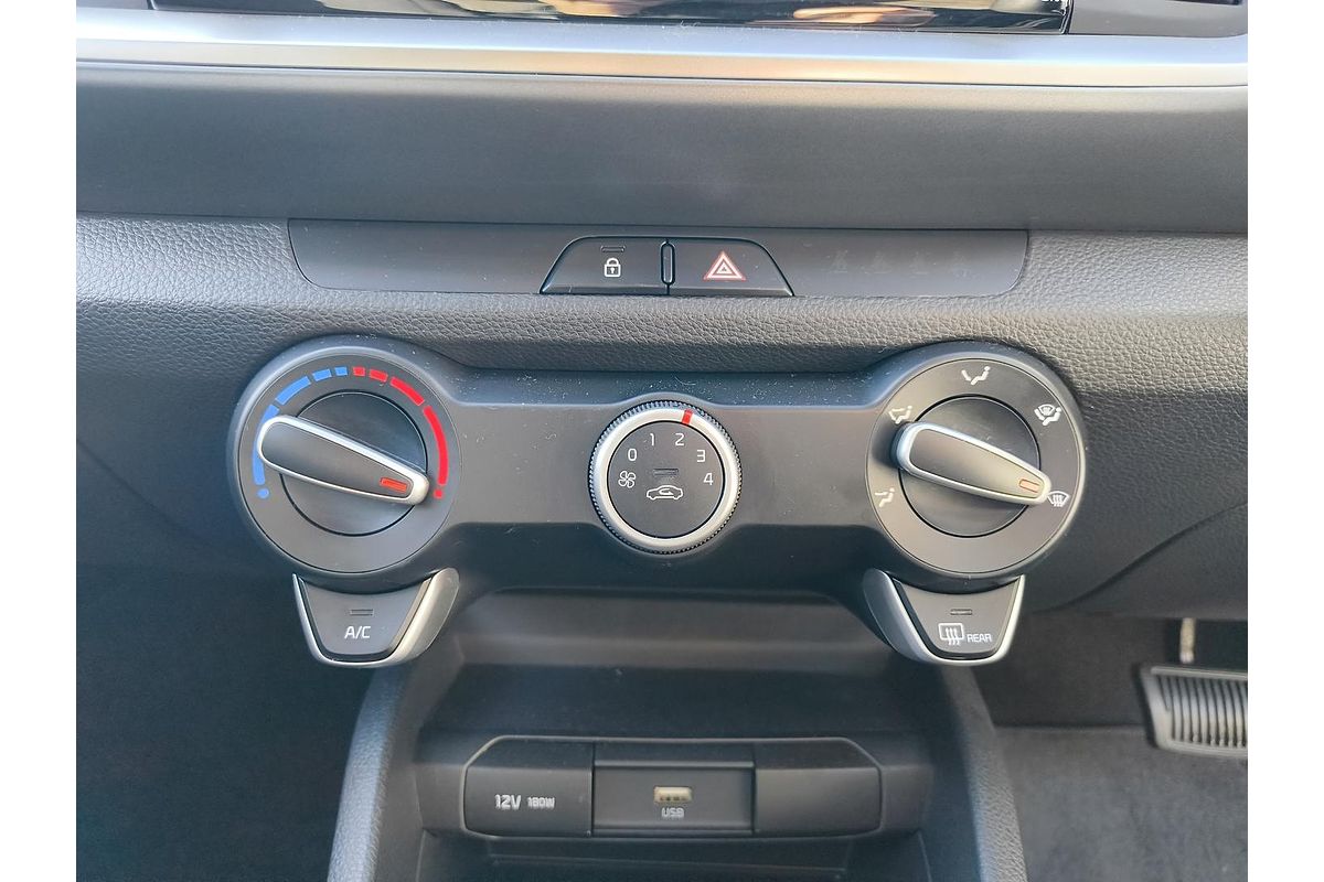 2024 Kia Stonic S YB