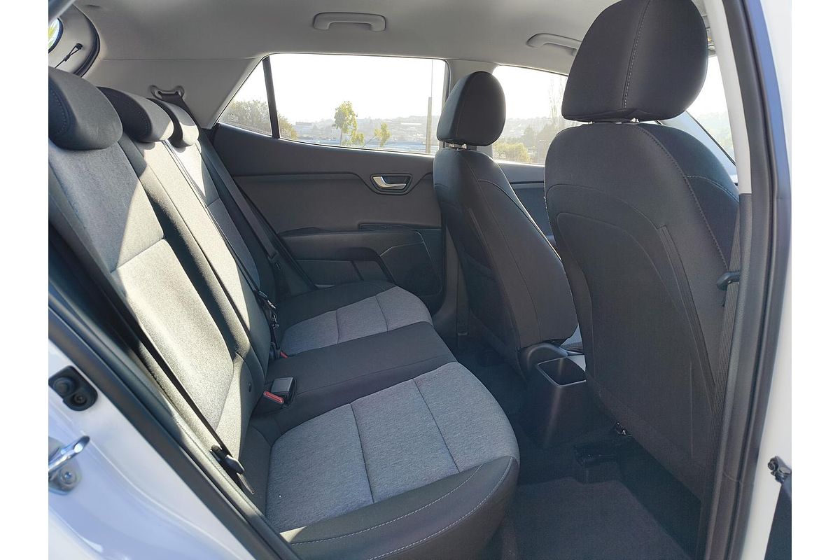 2024 Kia Stonic S YB