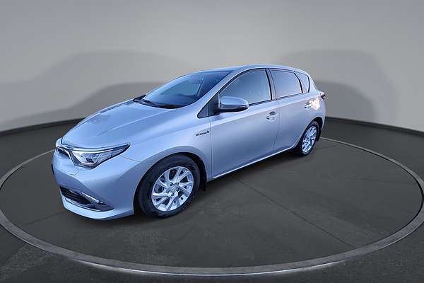 2017 Toyota Corolla Hybrid ZWE186R