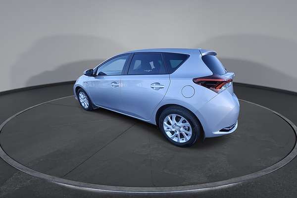 2017 Toyota Corolla Hybrid ZWE186R