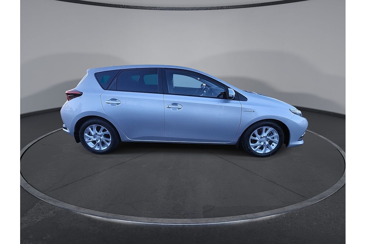 2017 Toyota Corolla Hybrid ZWE186R