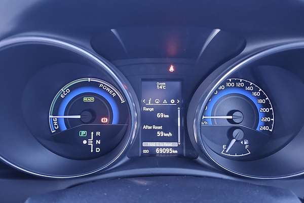 2017 Toyota Corolla Hybrid ZWE186R