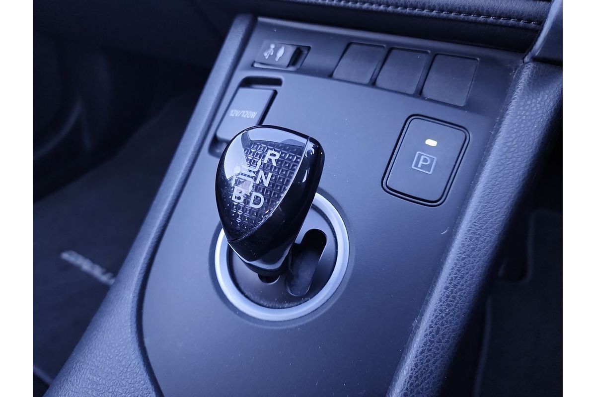 2017 Toyota Corolla Hybrid ZWE186R