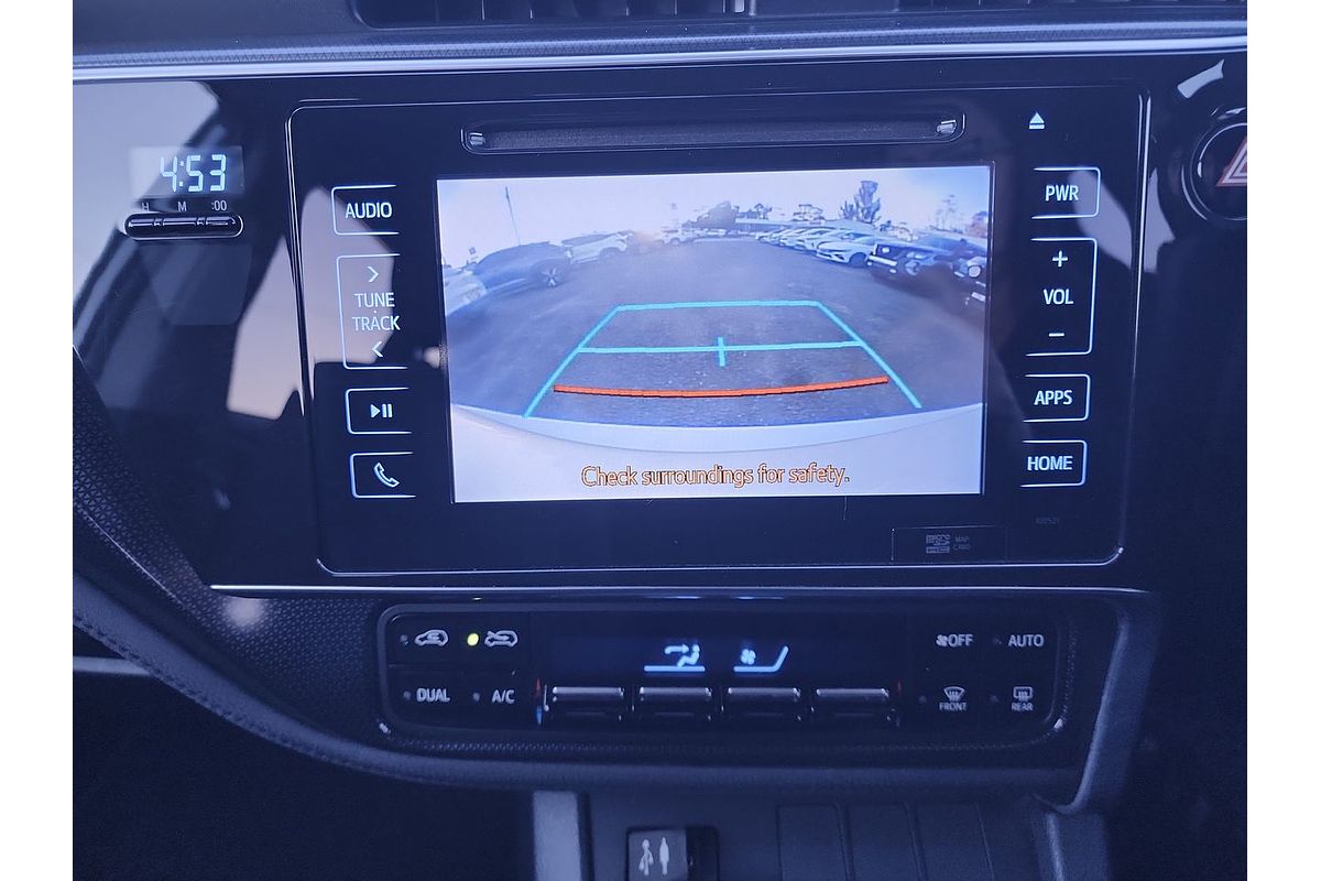 2017 Toyota Corolla Hybrid ZWE186R