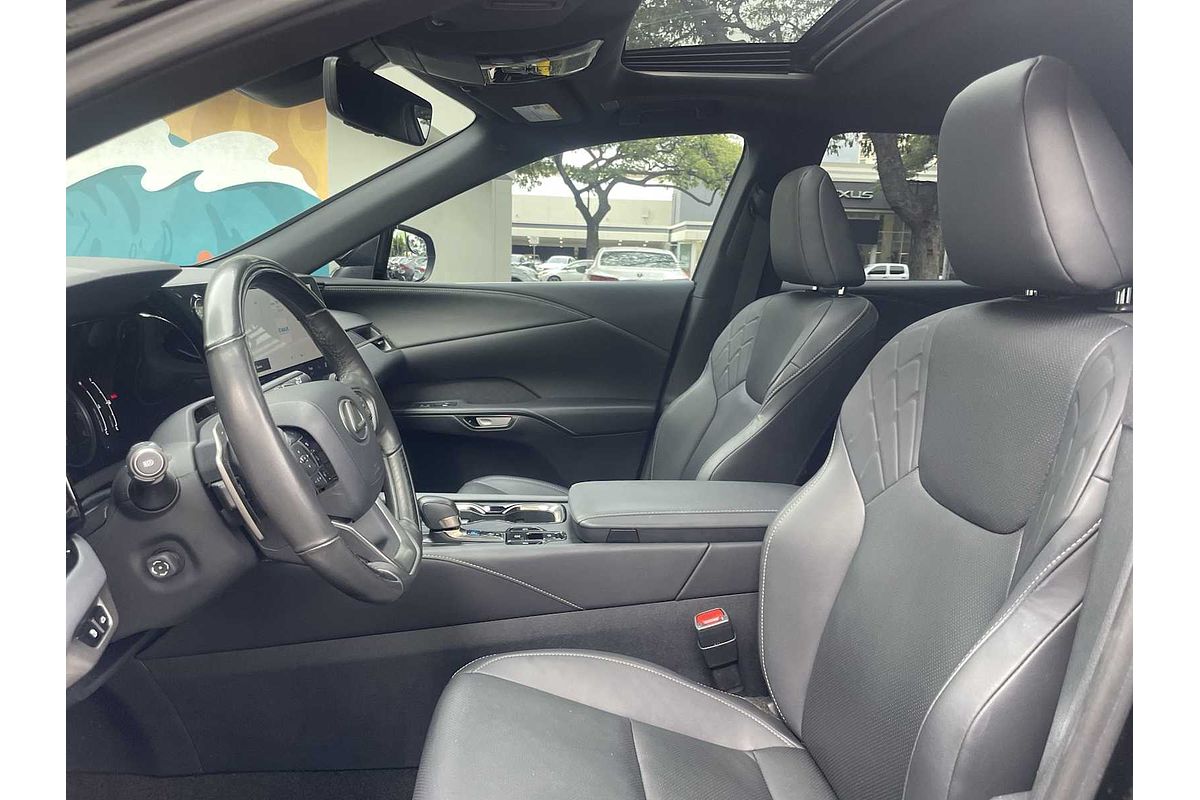 2023 Lexus RX Premium