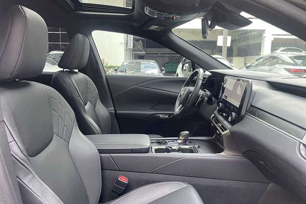 2023 Lexus RX Premium