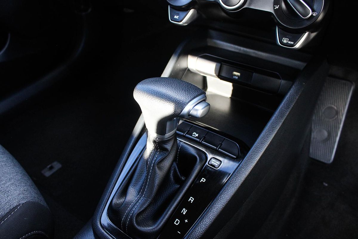 2022 Kia Stonic S YB