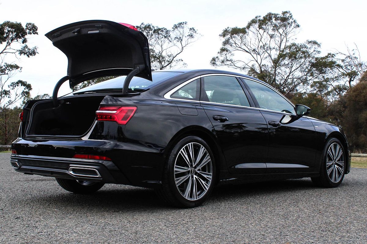 2021 Audi A6 55 TFSI S line C8