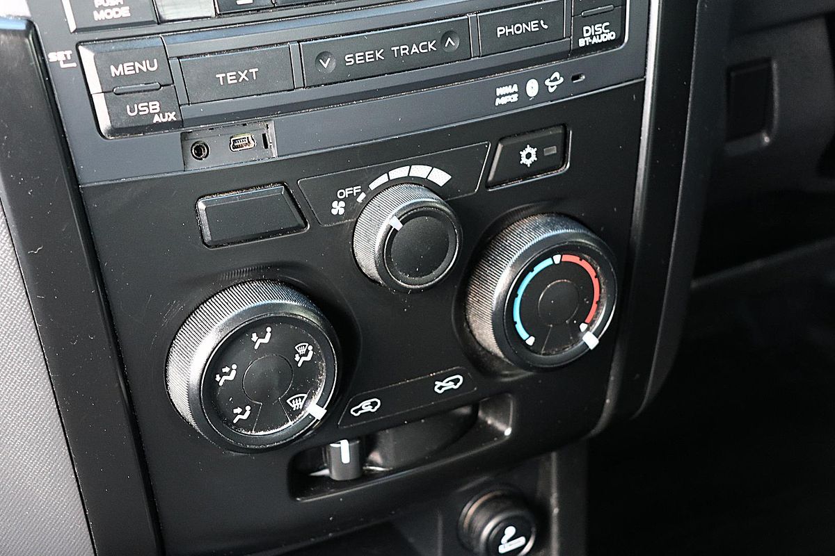 2016 Isuzu D-MAX SX 4X4
