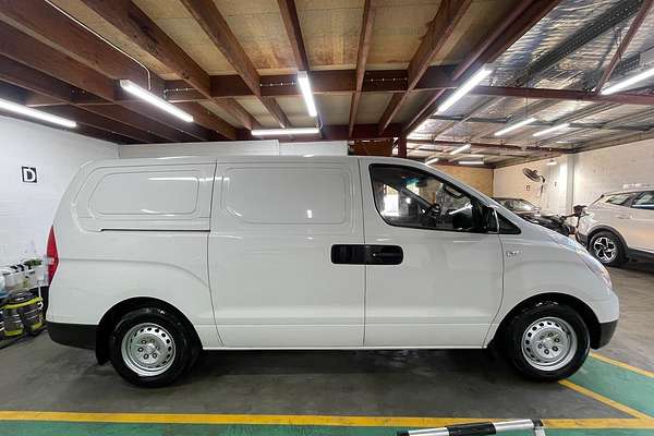 2009 Hyundai iLoad TQ-V