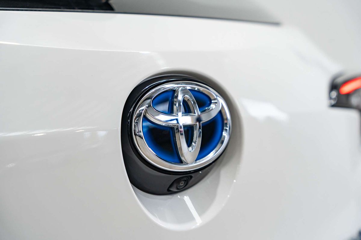 2023 Toyota Corolla Ascent Sport Hybrid ZWE219R