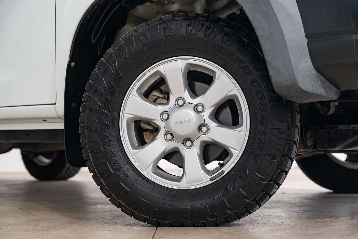 2020 Isuzu MU-X LS-M