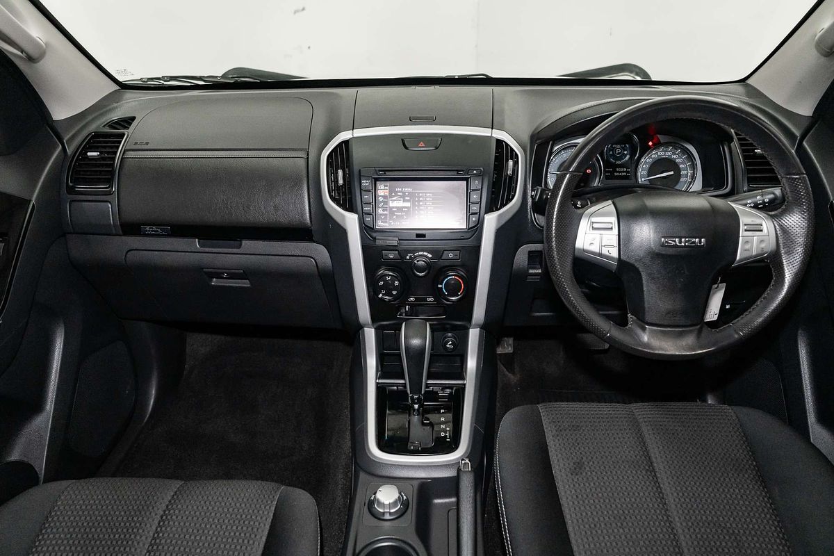 2020 Isuzu MU-X LS-M