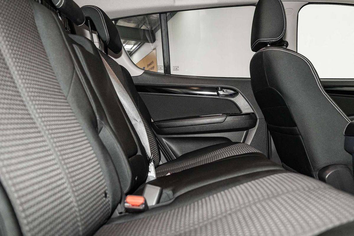 2020 Isuzu MU-X LS-M