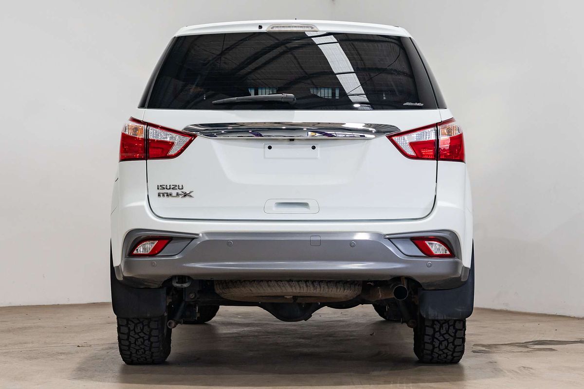 2020 Isuzu MU-X LS-M