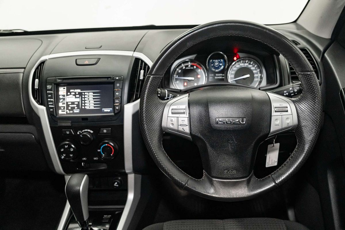 2020 Isuzu MU-X LS-M