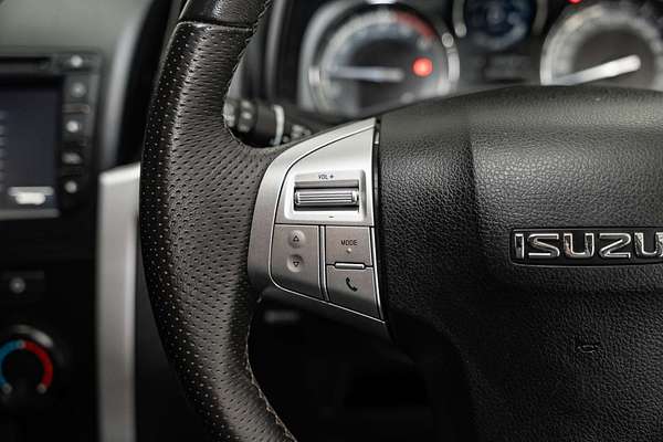 2020 Isuzu MU-X LS-M