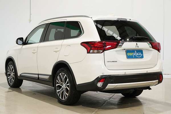 2017 Mitsubishi Outlander LS Safety Pack ZK