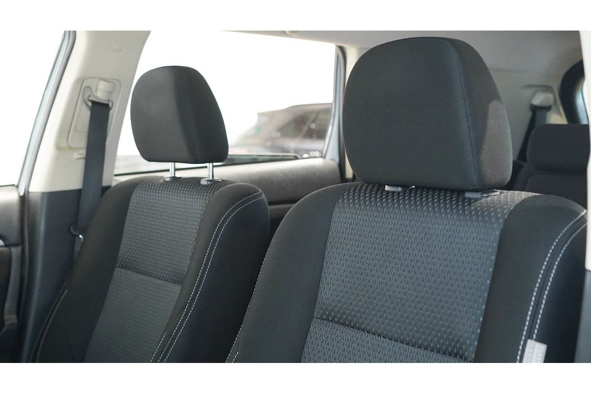 2017 Mitsubishi Outlander LS Safety Pack ZK