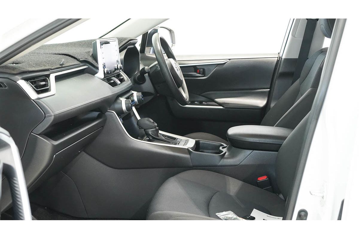 2020 Toyota RAV4 GX AXAH52R