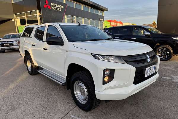 2020 Mitsubishi Triton GLX ADAS MR 4X4
