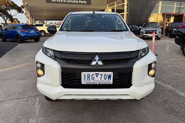 2020 Mitsubishi Triton GLX ADAS MR 4X4