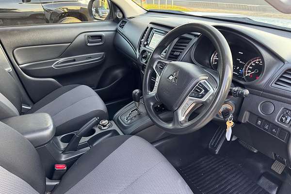 2020 Mitsubishi Triton GLX ADAS MR 4X4