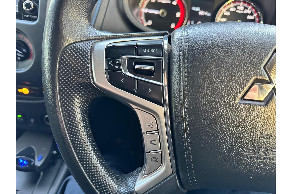 2020 Mitsubishi Triton GLX ADAS MR 4X4